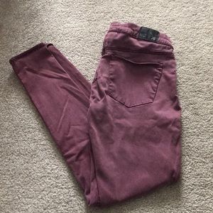American Eagle Bergundy Jeggings